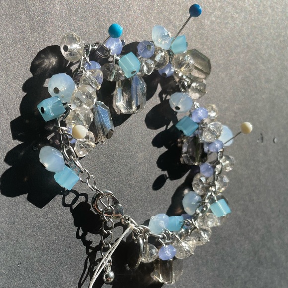 Charming Charlie Clear and Blue Bead Silver Chain Bracelet. NWOT - Picture 3 of 5